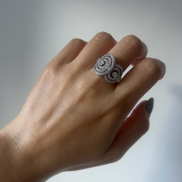 NEW Jean Dousset Elegant Cocktail Ring